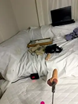 Snapshot of Ozge-SluttyScream69 chatting on November 24, 2025, 11:26 pm Ozge-SluttyScream69 online show from November 24, 2025, 11:26 pm