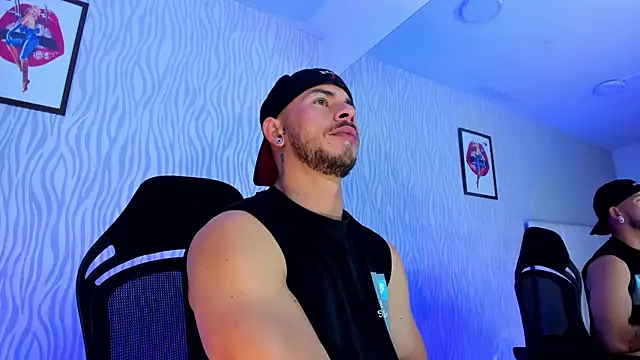 dylan jacobx online show from November 23, 2025, 2:00 am