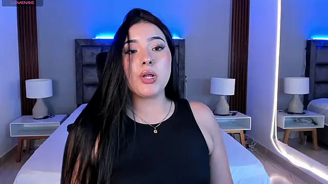 sofiacaramel online show from October 23, 2025, 6:39 pm