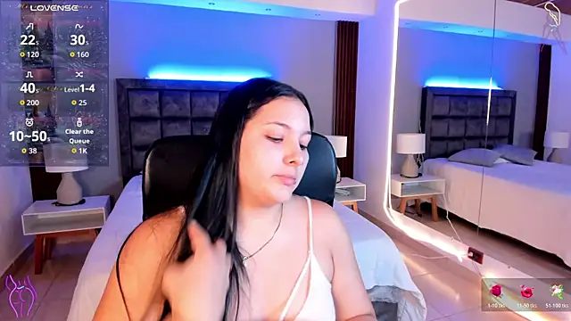 sofiacaramel online show from November 15, 2025, 7:54 pm