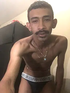 Snapshot of Bruno_Hallss chatting on November 8, 2025, 12:44 am Bruno Hallss online show from November 8, 2025, 12:44 am