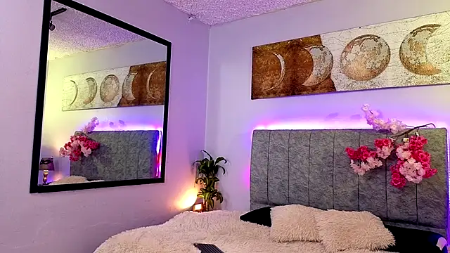 antonellastar24  online show from October 10, 2025, 8:30 pm