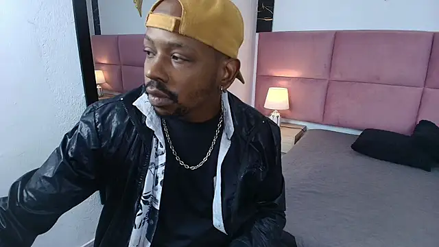 muller asher online show from October 17, 2025, 8:00 pm