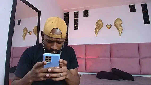 muller asher online show from October 18, 2025, 8:20 pm