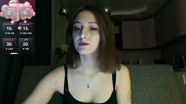 white liillyy online show from October 27, 2025, 7:29 pm