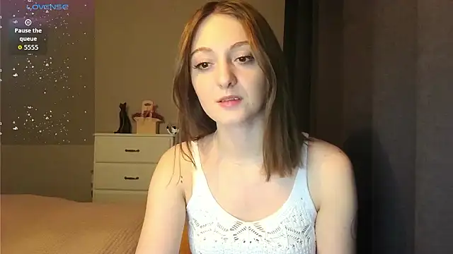 Snapshot of white_liillyy chatting on January 9, 2026, 9:38 pm white liillyy online show from January 9, 2026, 9:38 pm