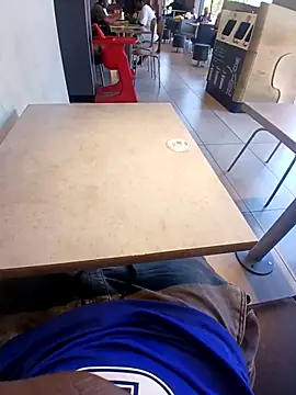 Snapshot of niccobigd chatting on February 28, 2026, 10:16 am niccobigd online show from February 28, 2026, 10:16 am