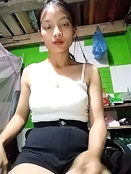 Snapshot of tdtd98 chatting on September 29, 2025, 3:39 pm tdtd98 online show from September 29, 2025, 3:39 pm