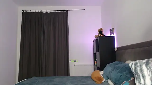 Snapshot of adam_chris chatting on November 7, 2025, 2:39 pm adam chris online show from November 7, 2025, 2:39 pm