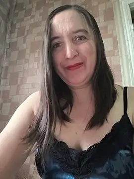 EvelinCutex online show from December 4, 2025, 6:55 am