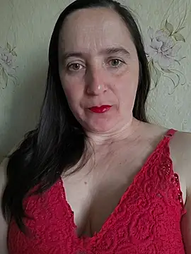 EvelinCutex online show from April 28, 2026, 5:45 am