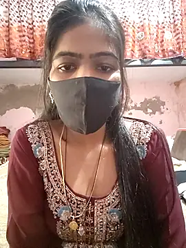 Snapshot of Paakhi-Singh chatting on November 8, 2025, 7:41 am Paakhi-Singh online show from November 8, 2025, 7:41 am