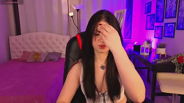 Snapshot of Wander_Waves chatting on November 2, 2025, 9:06 pm Wander Waves online show from November 2, 2025, 9:06 pm