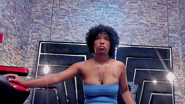 WILD FIREE  online show from February 26, 2026, 7:46 pm