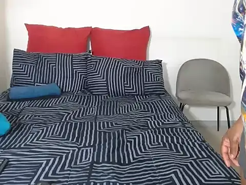 AfricanDoll15 online show from November 19, 2025, 7:58 pm