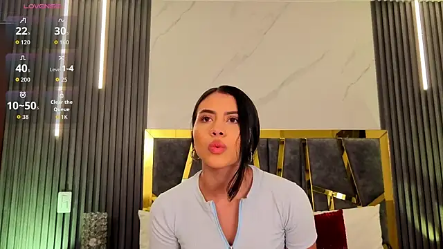 ScarletTorres online show from April 9, 2026, 6:13 pm