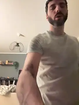 Simon-xx online show from April 13, 2026, 12:05 am