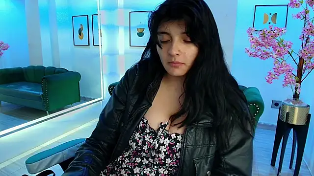 Snapshot of Sweete_sin chatting on September 14, 2025, 3:27 am Sweete sin online show from September 14, 2025, 3:27 am