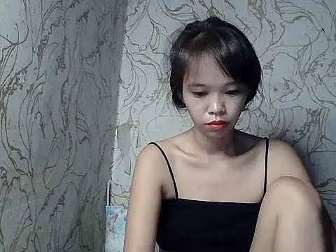 sweetdolly27 online show from July 15, 2026, 8:58 pm