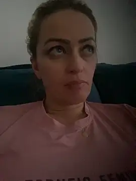 Alerquinasc online show from November 1, 2025, 9:17 pm