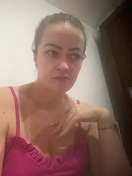 Alerquinasc online show from May 17, 2026, 10:06 pm