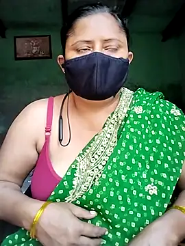 Sexey-Rani online show from October 25, 2025, 7:38 am