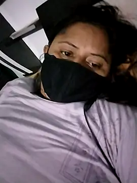 Sexey-Rani online show from October 27, 2025, 4:55 pm