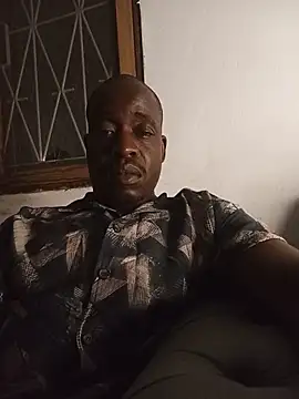 WaiterZim online show from May 20, 2026, 10:49 pm