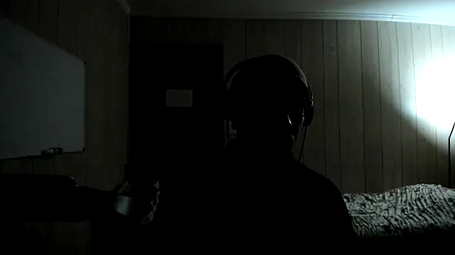 NaturalBeautyQueen online show from October 5, 2025, 10:57 am