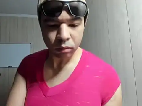 NaturalBeautyQueen online show from November 4, 2025, 10:03 am