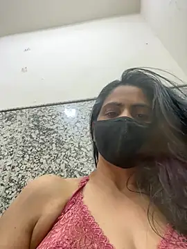 SashaPatel online show from April 15, 2026, 2:35 pm