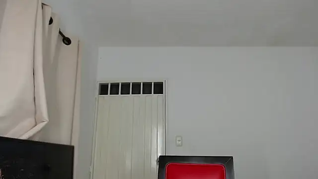 Alex mojica online show from October 5, 2025, 6:12 am