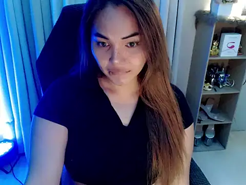 Snapshot of HolLyFaaCKer chatting on October 2, 2025, 4:36 pm HolLyFaaCKer online show from October 2, 2025, 4:36 pm