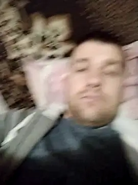 Snapshot of Mumuska chatting on October 28, 2025, 3:36 pm Mumuska online show from October 28, 2025, 3:36 pm