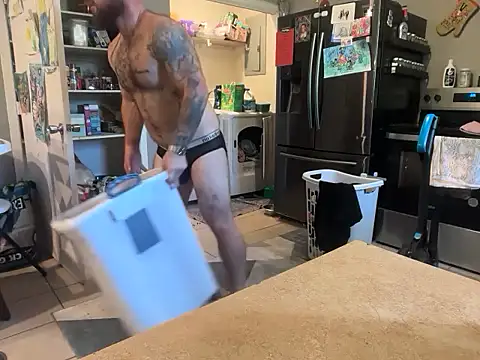 bearcub300 online show from November 9, 2025, 9:13 pm