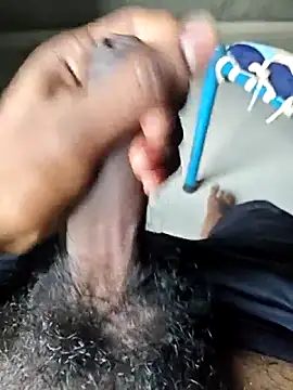 Snapshot of chatboy1432 chatting on January 8, 2026, 5:21 am chatboy1432 online show from January 8, 2026, 5:21 am