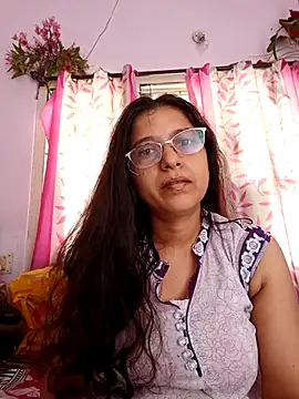 Snapshot of thanusi_2 chatting on October 2, 2025, 7:48 am thanusi 2 online show from October 2, 2025, 7:48 am