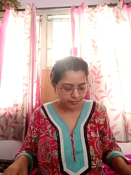 Snapshot of thanusi_2 chatting on October 16, 2025, 6:25 am thanusi 2 online show from October 16, 2025, 6:25 am