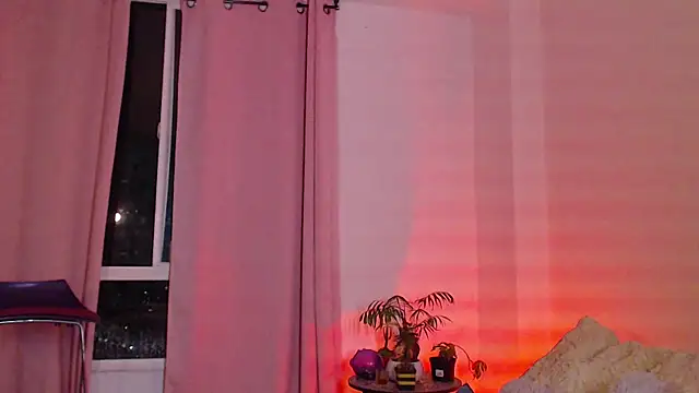 Theevae online show from October 10, 2025, 3:16 am