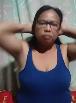 xxsasa online show from September 27, 2025, 9:03 am