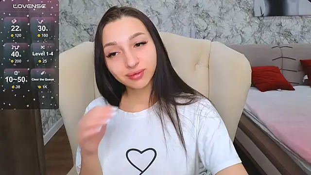 sheillawood online show from October 9, 2025, 12:30 am