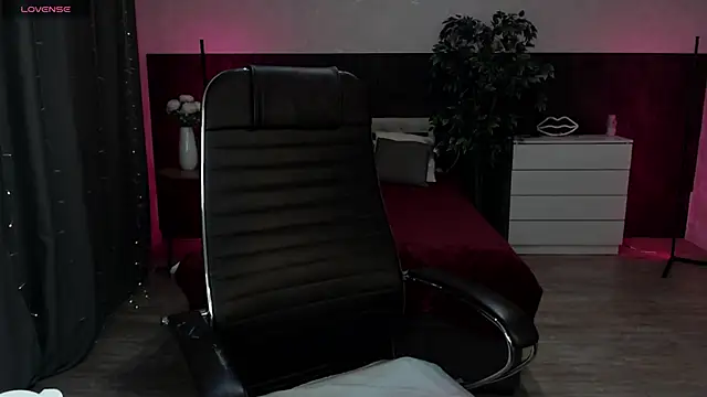 Sexy Alexia69 online show from November 2, 2025, 2:08 pm