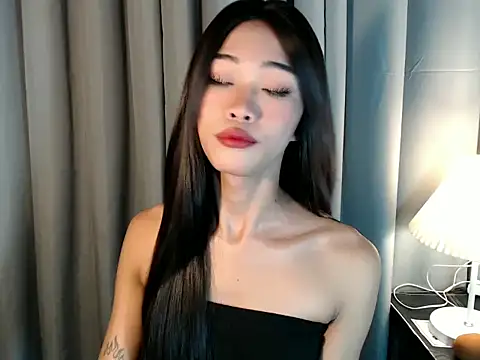 holyakiesha online show from February 27, 2026, 8:03 am