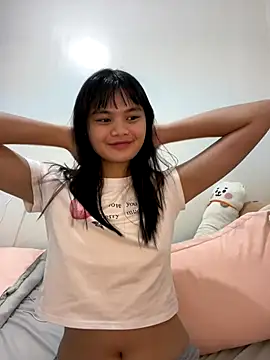 DriveMeCrazy18 online show from October 1, 2025, 6:36 pm