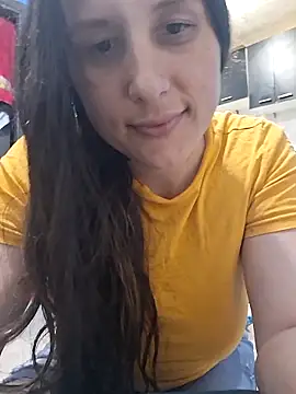 vaneza1999 online show from October 2, 2025, 11:12 pm