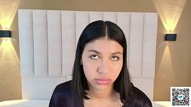 Snapshot of goddess_saori_ chatting on October 30, 2025, 12:39 pm goddess saori online show from October 30, 2025, 12:39 pm