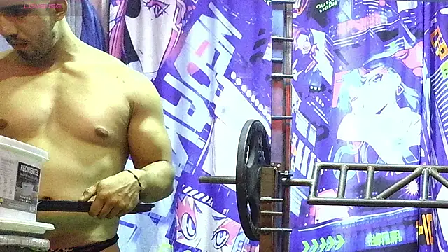 Liam forest  online show from April 13, 2026, 10:37 pm