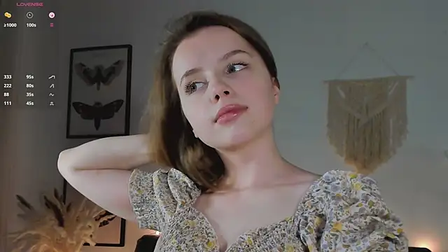 GabiMeshuggah online show from April 1, 2026, 9:45 pm