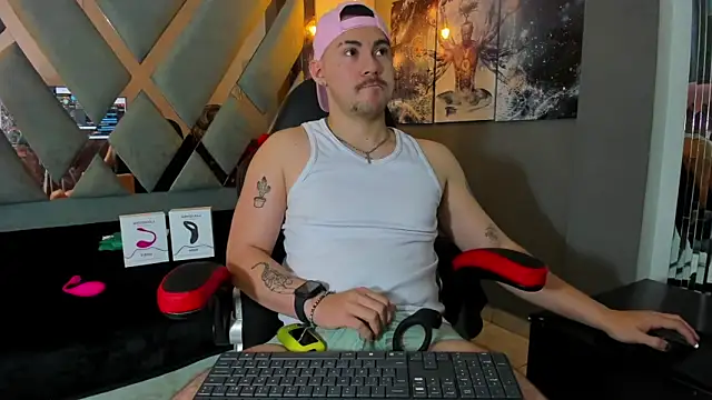 BrunoWalkerr online show from October 11, 2025, 1:09 pm