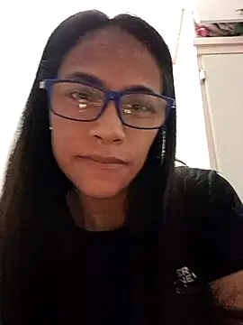 sarah garcia  online show from May 24, 2026, 5:18 pm
